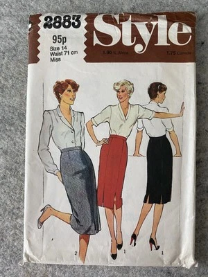 Style Skirt Pattern 2883 Size 14 - Image 1 of 2
