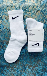 Nike Everyday White Cushioned Cotton Socks Small Junior Children Woman Kids 2-5 - Picture 1 of 7