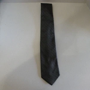 Corbata para hombre J. Ferrar 100 % seda importada rayas negras y plateadas hecha en EE. UU. - Imagen 1 de 9