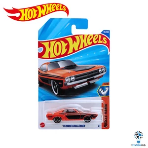 Hot Wheels MUSCLE MANIA '71 Dodge Challenger Car Hotwheels Mattel Collector Toys - Picture 1 of 8