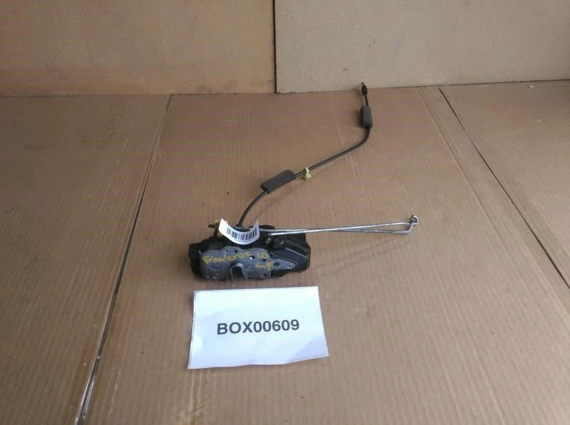 2010 雪佛兰拖车前右乘客侧门闩锁活动器原始设备制造商+ — 第 1/4 张图片