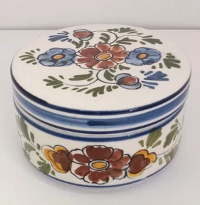 Vintage Polychrome Delft Trinket Box Floral Design Handpainted 3 3/8" MINT - Picture 1 of 8