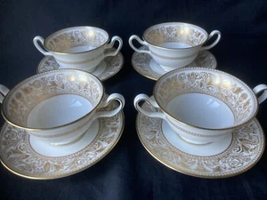 Wedgwood Gold Florentine W4219 ,Four Soup Coupes & Saucers More Available ,VGC . - Picture 1 of 9