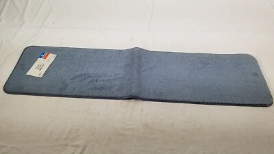 Alfombrilla trasera azul M043DB5 OEM Dodge Caravan Voyager 1985-1986 nueva de lote original Foto 1 de 4