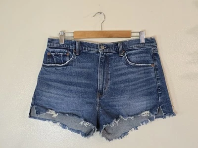 Denim Abercrombie & Fitch The Mom tiro alto corto curva amor mediano talla 31-12 Foto 1 de 4