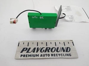 VOLVO XC70 V70 Antenna Stereo Amplifier Fits 2001 2002 2003 2004 - Picture 1 of 6