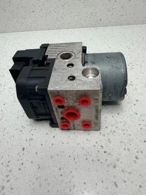 1997-1998 Toyota Camry Avalon ABS controle de bomba OEM 4451006020 módulo usado - Imagem 1 de 4