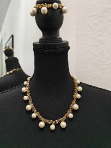 CAROLEE Vtg Necklace and Bracelet Gold Tone Multi Ring Faux Pearl Drop Dangle - Picture 1 of 8