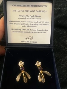 CLIFF RICHARD Rare Pair of EARRINGS Mistletoe and Wine with COA - Picture 1 of 3