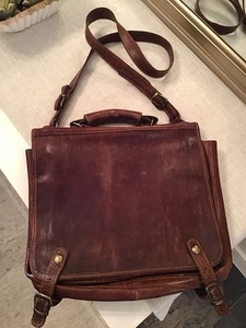 Awesome I MEDICI FIRENZE Italian Leather MESSENGER BAG, TAN, 12x12x5 - Picture 1 of 9