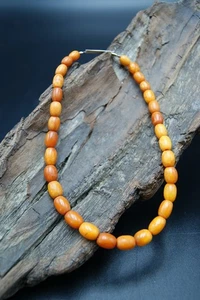 老琥珀 NATURAL BALTIC AMBER BUTTERSCOTCH EGG YOLK OLIVE GRADUATED 31 BEADS W.8.1grs - Picture 1 of 20