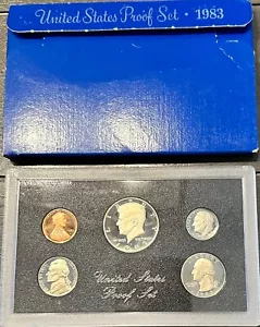 1983 S Stati Uniti Mint Proof Set - Set di monete da 5 pezzi in custodia di plastica confezione blu - Foto 1 di 2