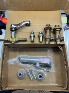 T&s Brass 4” CC Lav Faucet With Pop Up Drain - Picture 1 of 7