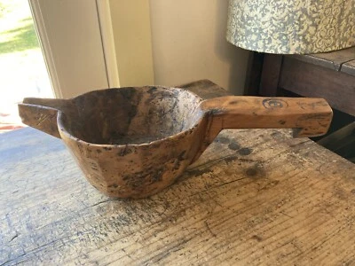 Antique Vintage primitive Burl wood ladle Hand carved with spout - Image 1 of 4