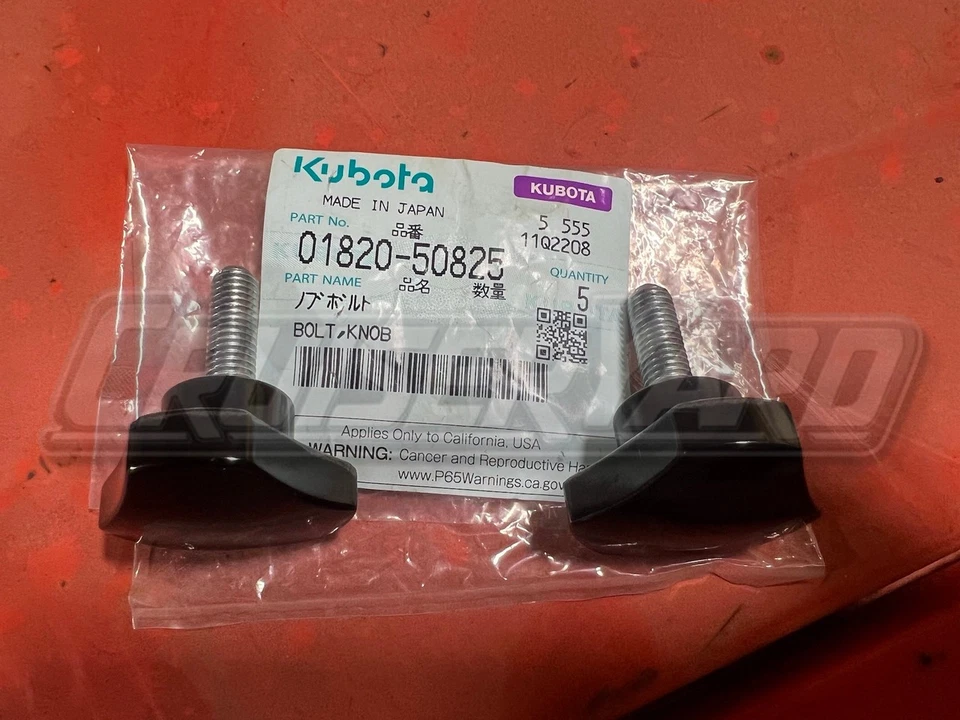 New Genuine Set of 2 Kubota Tractor Side Cover Knob Bolt 01820-50825 - Image 1 of 1