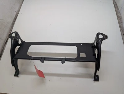 Faro Yamaha usado OEM Stay 8FP-84118-01-00 Apex GT LTX 2009 Foto 1 de 4