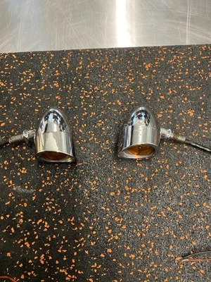 Señales de giro cromadas Victory usadas del mercado de accesorios para motocicletas Foto 1 de 4