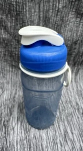 Rubbermaid 14 oz Refill Reuse Mini 7M40 Chug Style water bottle Finger Loop - Picture 1 of 5