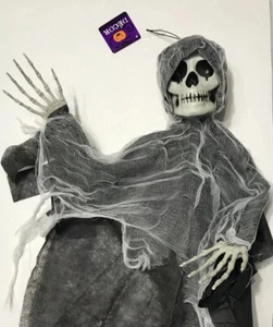 Creepy Halloween Decoration Hanging Skeleton 34 inches Long Movable Arms - Picture 1 of 4
