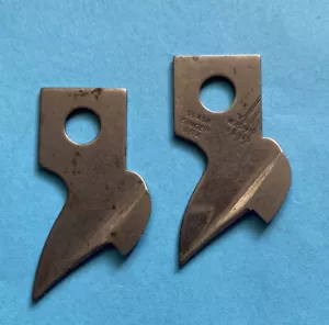 *GEBRAUCHT* 55458-SINGER-MESSER FÜR NÄHMASCHINEN (2 STÜCK)* - Bild 1 von 2