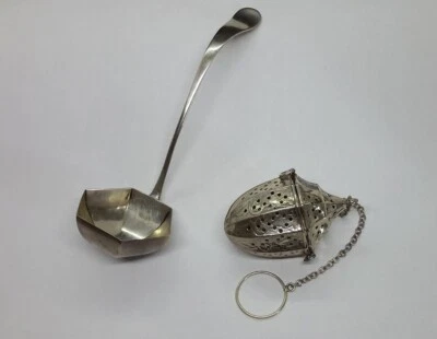 Cuchara para servir salsa de gelatina Webster de plata de ley. Colador de té Webster Foto 1 de 4
