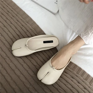 Womens Slip On Loafers Patent Leather Split Toe Ballet Flat Ballerinas Shoes Hot - Picture 1 of 10