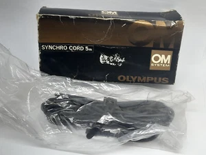 OLYMPUS OM SYSTEM SYNCRO CORD 5 M METERS FOR REMOTE USE MINT IN ITS BOX - Picture 1 of 3