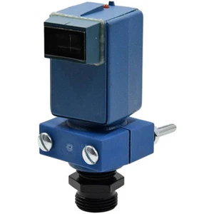 1456AD6503 Eaton/Cutler Hammer Polarized Reflex Photoelectric Sensor  -SA - Picture 1 of 2