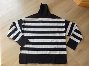 Pullover Rollkragen von Amisu Gr. XL für 42/44 schwarz-weiß gestreift - Bild 1 von 3