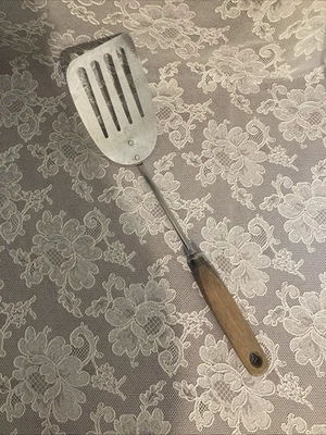 "Espátula vintage EKCO A&J 13"" cromada mango de madera EE. UU. granja rústica" Foto 1 de 4