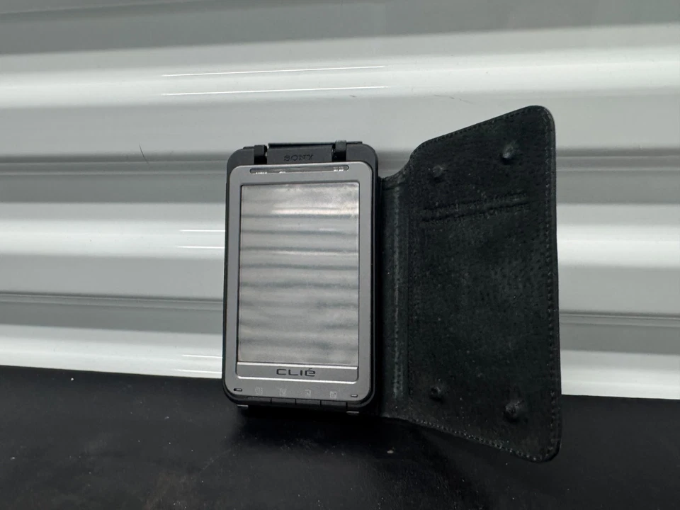 Sony Clie CSK-003/U Personal Entertainment Organizer - Image 1 of 4