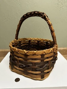 Vintage Large Woven Basket Dual Light & Dark Brown W/ Braided Handle - Picture 1 of 11