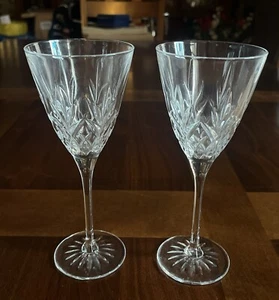 Two (2) Edinburgh Crystal ROMEO Wine Glasses Water Goblets 7 1/2” (19cm) Tall - Picture 1 of 8
