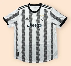 Camiseta de Fútbol Juventus Adidas 2022/2023 Chiesa Blanca Kit Hombre’s Grande - Imagen 1 de 7