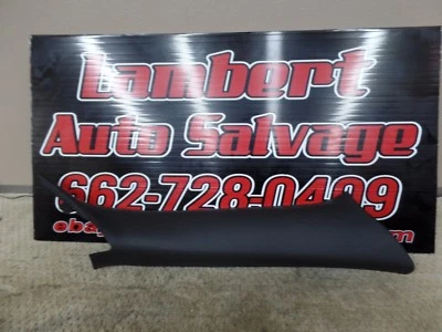 Dodge Challenger SRT-8 2008-2014 OEM LH RH conductor y pasajero pilares A negro Foto 1 de 3