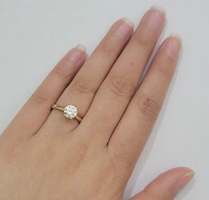 10k Yellow Gold Ring Ladies Solitaire Engagement Wedding Band REAL Women SZ 7 - Picture 1 of 8