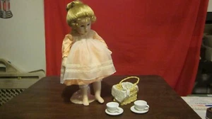 Colección Muñeca Georgetown-Tiempo del té para Emma-Brigitte Deval con caja - Imagen 1 de 9