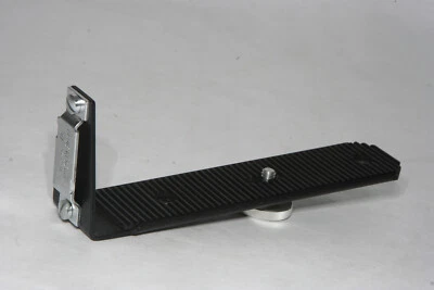 Rollei Blitzschiene Kameraschiene Schiene Befestigungsschiene - Image 1 of 3