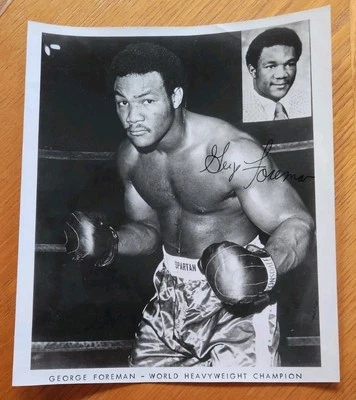 Foto autografiada firmada por George Foreman de colección campeón del mundo de boxeo Foto 1 de 2