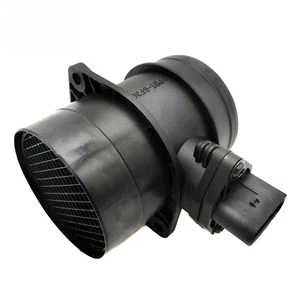 Luftmassenmesser 0280218034 für AUDI A3 TT 8N3 8L1 8N9 06A906461E  - Bild 1 von 5