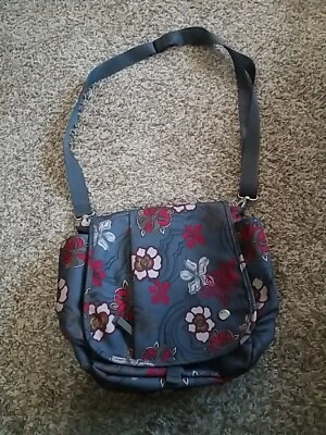 Bolso de hombro grande Haiku bolso de viaje floral con guijarros.   PB Foto 1 de 4