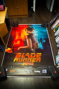 BLADE RUNNER 2049 G French Bus Stop Rolled DS Vintage Movie Poster Original 2017 - Picture 1 of 7