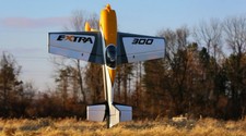 E-flite Extra 300 3D BNF Basic 1300mm Aereo Acrobatico RC