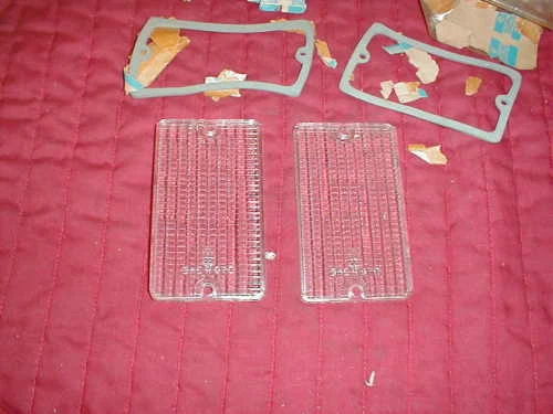 NOS MOPAR 1967 LENTES DE BACKUP CHRYSLER NEWPORT NEW YORKER - Imagem 1 de 1