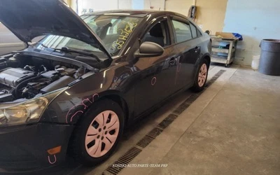 CHEVROLET CRUZE 2013-2014 LEFT FRONT STRUT 1700108 - Image 1 of 4