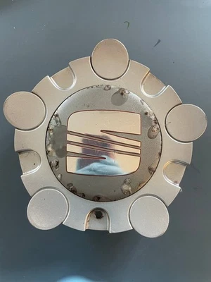 Tampa central de roda de liga leve Seat VW genuína x1 7M7601149F (98-10) - Imagem 1 de 4