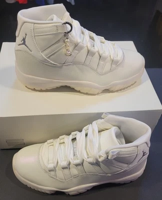 NEW NIKE AIR JORDAN 11 RETRO "PEARL" WOMENS 8 - WOMEN'S 10 - Image 1 of 4