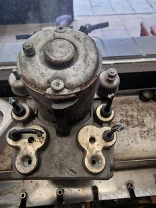 ABS EDS Hydraulikblock Aggregat Audi A6 4A C4 quattro 4D0614111 Bosch - Bild 1 von 4