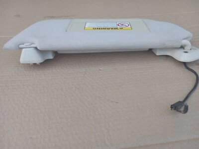 2003 2004 2005 2006  FORD EXPEDITION EDDIE BAUER FRONT RIGHT SUN VISOR - Image 1 of 4