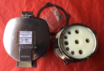 Enchufe CUTLER-HAMMER MARECHAL 440V 63A Foto 1 de 4